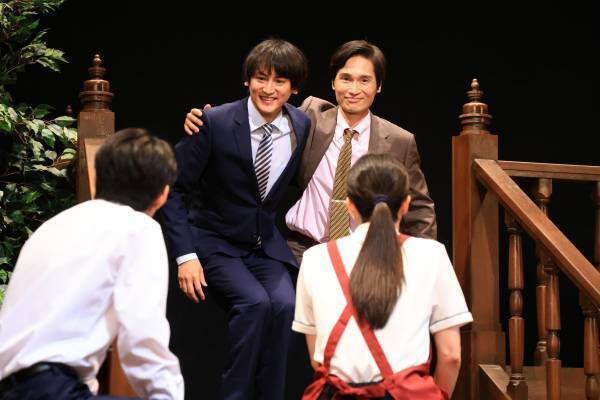 土田英生（MONO）×和田雅成『燕のいる駅-ツバメノイルエキ-』開幕！「どんなお客さまにも寄り添って、その日を頑張ることができる」作品に！