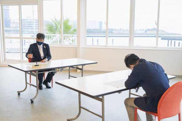 【大阪市此花区の地域活性化を図る包括連携協定】biid（ビード）「大阪市此花区役所」と「大阪北港マリーナ株式会社」及び「一般社団法人大阪海洋教育スポーツ振興協会」が締結式を行いました。