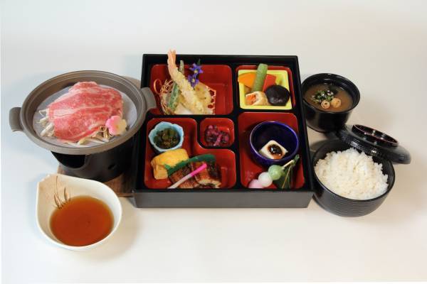 ～ 自然と祈りの比叡山へ、7月・8月開催 ～ 「夏の比叡山プレミアムナイトバスツアー」を6月12日販売開始