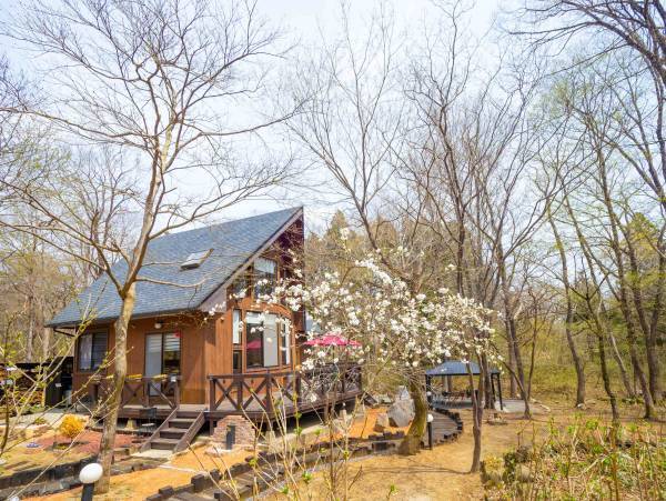 四季折々、那須の自然美が味わえる極上貸別荘 「スイートヴィラ ＮＡＳＵ四季リゾート」 7月18日に開業