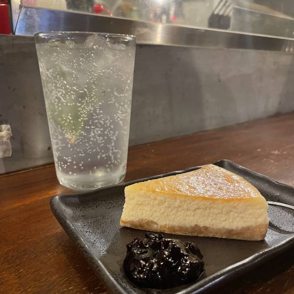 東京・中目黒【新たなペットのナイトスポット誕生】「BAR水曜日」がオープン