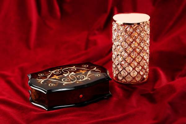 【日本国内限定100台】スイスREUGE(リュージュ)オルゴール『LUSTRE リュストゥル』2月20日発売