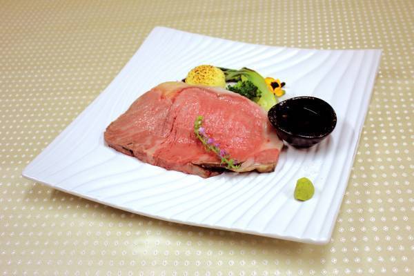 SPA＆HOTEL舞浜ユーラシア　特別な空間で大切な人と過ごす【クリスマスディナーコース】を12月22日（金）より4日間限定で提供！