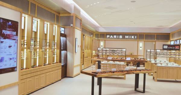 パリミキホールディングス、マレーシア西武百貨店内に「 PARIS MIKI SEIBU TRX店」 新店舗オープンのお知らせ