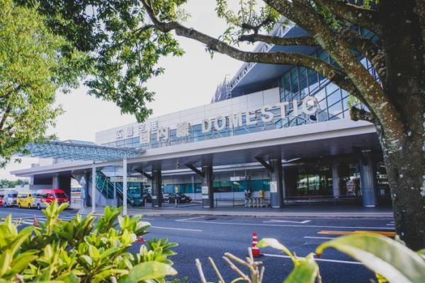 広島空港で“大人が楽しめる”リアル謎解きゲームを開催。開港30周年を記念したイベントとして11/20(月)から