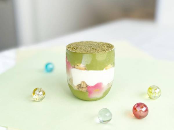 新幹線スイーツ「ロイヤル洛甘シュー＜ストロベリー＞＜プレーン＞＜抹茶＞」が８月２日より 新登場！ 【パティスリー洛甘舎】