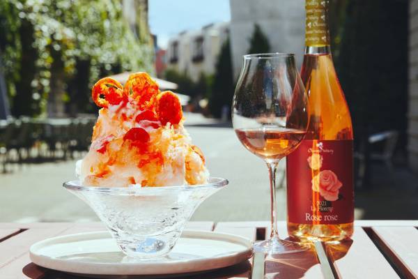 【リゾナーレ八ヶ岳】ナス、トマト、トウモロコシの「夏野菜のかき氷」を今年も提供　ソムリエ厳選ワインとのマリアージュが登場｜期間：2023年7月15日～8月31日