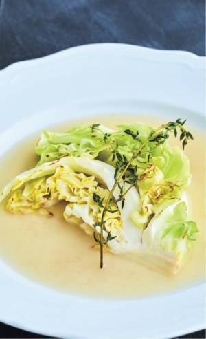 【おうちでできる「洋風黄金だし」秘伝レシピ初公開！】依田隆著『ちょっとていねい、すごくおいしい 洋風だしレシピ』2023年3月27日刊行