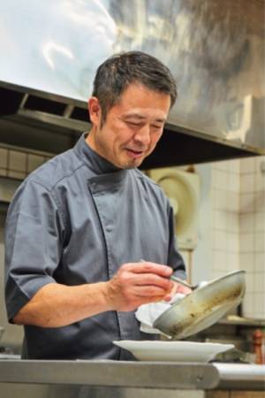 【おうちでできる「洋風黄金だし」秘伝レシピ初公開！】依田隆著『ちょっとていねい、すごくおいしい 洋風だしレシピ』2023年3月27日刊行