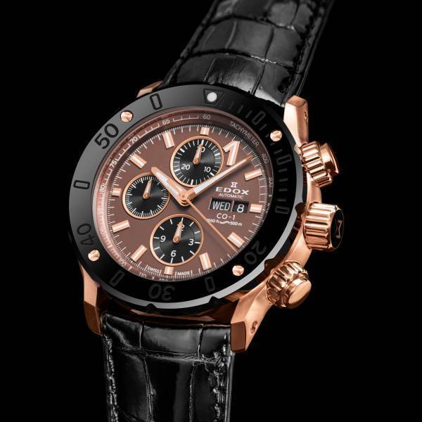 エドックス×Safari『クロノオフショア1』を12月25日に50本限定発売