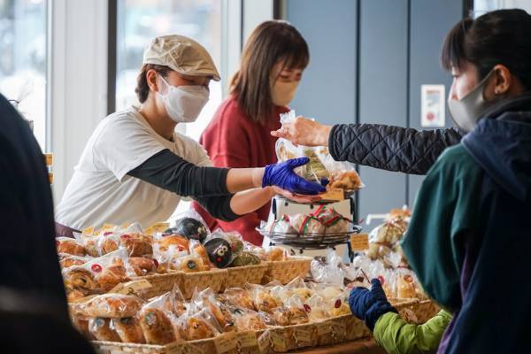 【北海道 東川町】12月9,10日に大規模クリスマスマーケット開催。合計84の家具クラフト、飲食、雑貨のお店が勢ぞろい！