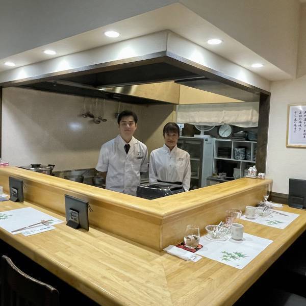 月島【奇跡の8品3500円コース】天才料理人「日本料理吉川」が日曜限定オープン