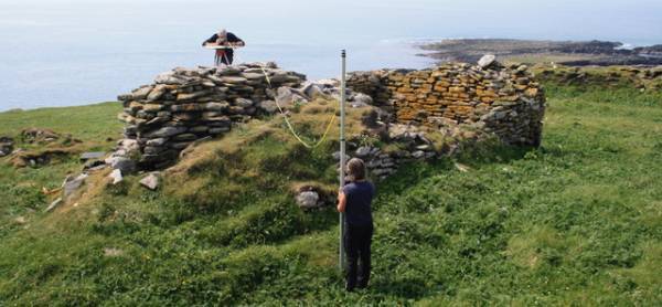 スコットランドのトラディショナル音楽ｘ日本の能の協働作品　『「Rona島の詩」on 能舞台』　カンフェティでチケット発売