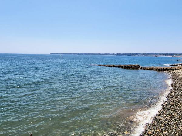 ウインドサーフィンの聖地に佇む、絶景オーシャンビュー貸別荘 「スイートヴィラ オーシャンフロント三浦海岸」が10月6日開業