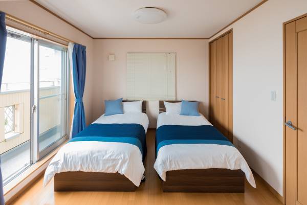 ウインドサーフィンの聖地に佇む、絶景オーシャンビュー貸別荘 「スイートヴィラ オーシャンフロント三浦海岸」が10月6日開業