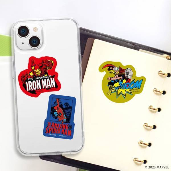 スマートフォンとクリアケースの間に挟んでディズニーキャラクター等を楽しめるステッカー５枚セットを株式会社PGAが11月20日より発売