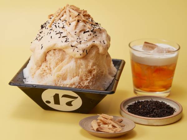 あなたはどっち ⁈夏のひんやりスイーツ「かき氷」が登場！〈ニュウマン横浜6階ドットイチナナカフェ〉【期間】7月6日（木）～10月15日（日）