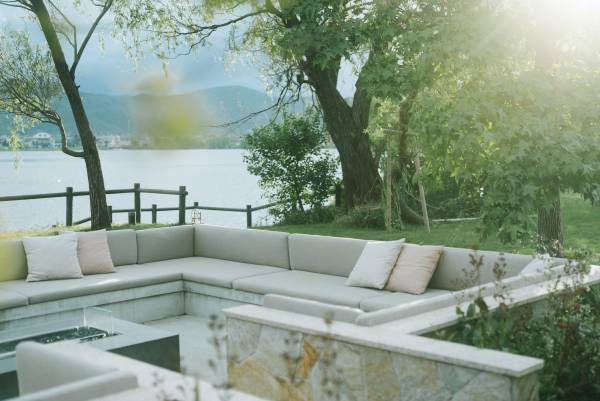 【薪窯焼き本格派ピッツァ】秋シーズンのスペシャルピッツァが登場。京都府京丹後市「HOTEL＆湖邸 艸花 -SOKA-」