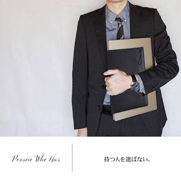 突然の雨でも安心！さまざまなタブレット端末で使える汎用防水ケースを発売！