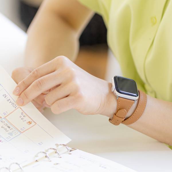 華奢な手首を演出する二重巻きレザーバンド GRAMAS COLORSより6月14日発売