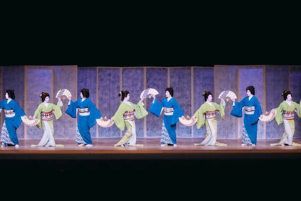 一見お断りの花柳界が年に一度扉を開く　大正14年から続く『東をどり』第九十八回が新橋演舞場で上演決定　カンフェティでチケット発売