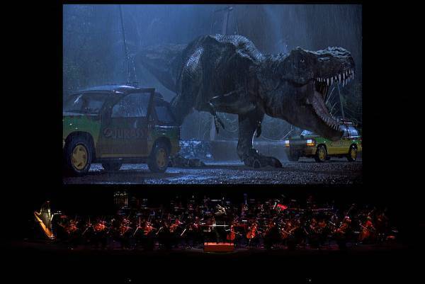 映画公開30周年記念『ジュラシック・パーク』in コンサート 公演オリジナルロゴをあしらったグッズの販売が決定！