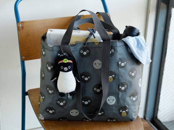 初コラボ♪ 「Suicaのペンギン」エコバッグが『オレンジページ』10/17号増刊の付録に！