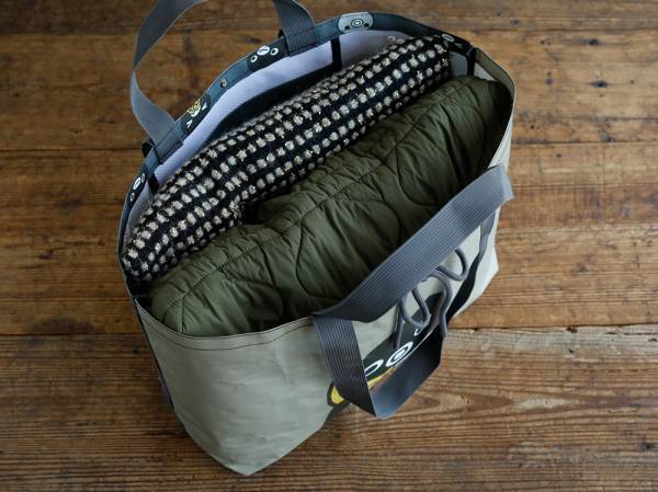 初コラボ♪ 「Suicaのペンギン」エコバッグが『オレンジページ』10/17号増刊の付録に！