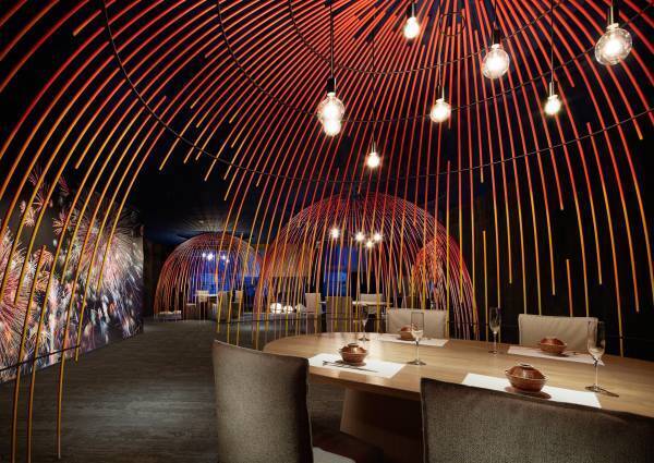 【リゾナーレ熱海】～大漁旗と同じデザインの手ぬぐいが新たに登場～本格的な漁体験に挑戦し、イセエビを存分に味わう宿泊プラン「漁ガールステイ ～イセエビ編～」販売｜期間：2023年3月11日～5月6日の毎週土曜日から1泊2日