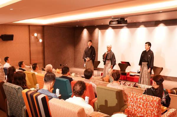 マナティーがOCA TOKYOにて歌舞伎浄瑠璃「清元節」体験イベントを開催