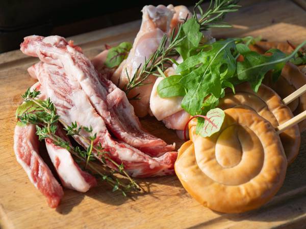 【BBQ&Co】「冬BBQ」で年末も新春も、熱々ホクホクのBBQ鍋で心も体も温まろう！バーベキューアンドコーが贈る新たな忘年会・新年会スタイル！