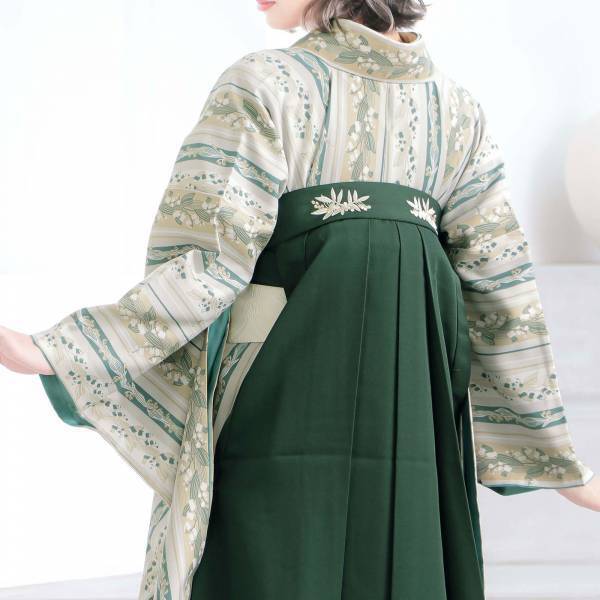 卒業式・修了式に！京都きもの町オリジナル袴「南天刺繍」、スモーキーピンク・オリーブ・ダークグリーン・イエローベージュ発売