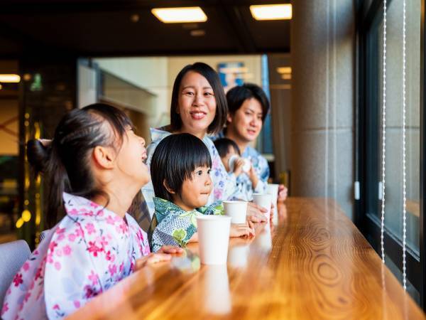 熊本・山鹿で4年ぶりに開催！＜2023年8月16日＞山鹿灯籠まつり 観覧席チケット付きプラン販売開始・温泉旅館ゆとりろ山鹿にて