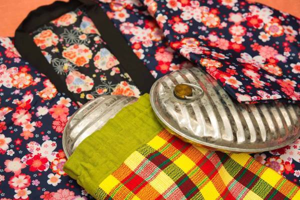 【青森屋】～抹茶と一緒に郷土菓子をアレンジした5種のおやつで桜を満喫～桜尽くしのこたつ席で桜を楽しめるプログラム 「桜見こんびり茶屋」実施｜実施日：2023年4月15日～5月7日