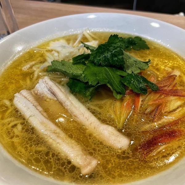 老舗の寿司おさむが「オカミハウス」として復活 - 浅草で新たなスタート