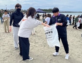 24時間年中無休マシン特化型ジム「エニタイムフィットネス」が町興しイベント「磯の浦マーケット」に協賛・出展
