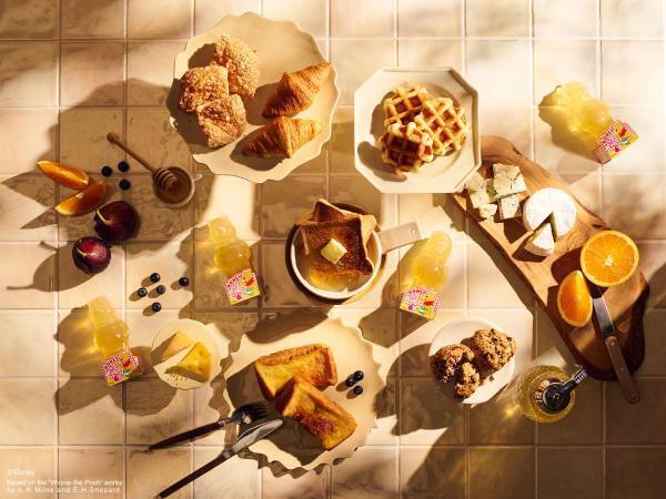 ディズニー「くまのプーさん」のはちみつボトルが新登場！使いやすくて可愛いはちみつを毎日の食卓に【クインビーガーデン】