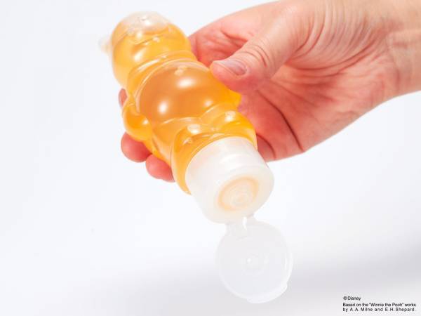 ディズニー「くまのプーさん」のはちみつボトルが新登場！使いやすくて可愛いはちみつを毎日の食卓に【クインビーガーデン】