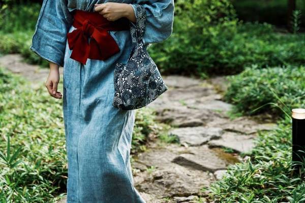 【界 鬼怒川】200年の歴史を継ぐ「黒羽藍染」の若手職人による工房ツアーを開催～伝統工芸の技を体験、世界に1つだけの手ぬぐい作成～｜期間：2023年3月1日～2024年2月20日