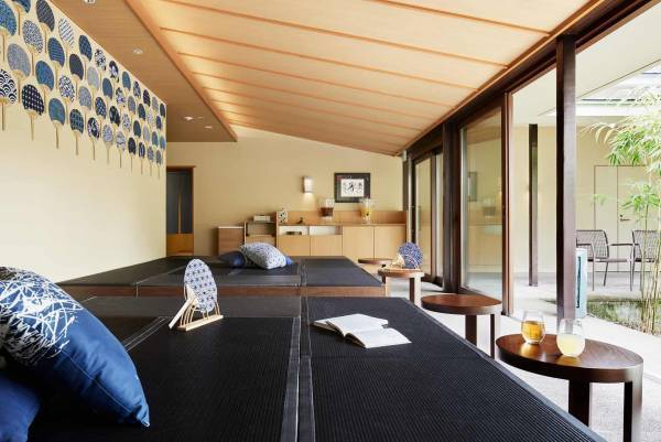 【界 鬼怒川】200年の歴史を継ぐ「黒羽藍染」の若手職人による工房ツアーを開催～伝統工芸の技を体験、世界に1つだけの手ぬぐい作成～｜期間：2023年3月1日～2024年2月20日