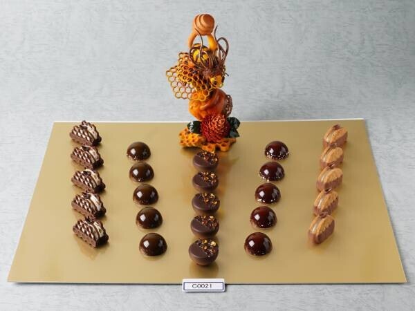 日本最大級の洋菓子コンテスト「ジャパンケーキショー東京2022」で部門最高賞を獲得したボンボンショコラを数量限定販売【パティスリーQBG／レディベア】