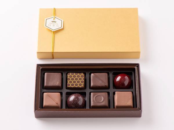 日本最大級の洋菓子コンテスト「ジャパンケーキショー東京2022」で部門最高賞を獲得したボンボンショコラを数量限定販売【パティスリーQBG／レディベア】