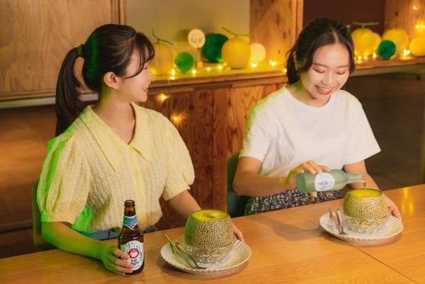 【BEB5土浦】今年は“メロンまるごとハイボール”が登場！メロンを片手にみんなで乾杯！「BEBメロンビアナイト」開催～茨城県が生産量日本一のメロンを楽しみ尽くす～｜期間：2023年6月1日〜8月31日