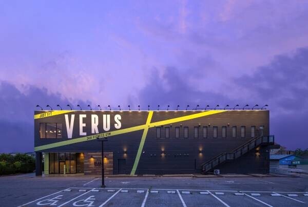 パーソナルジム『REAL WORKOUT』が24h Fitness Gym『VERUS』と初の提携店舗を宇都宮市内に出店！グループ81店舗目にして新たな顧客層の獲得へ！