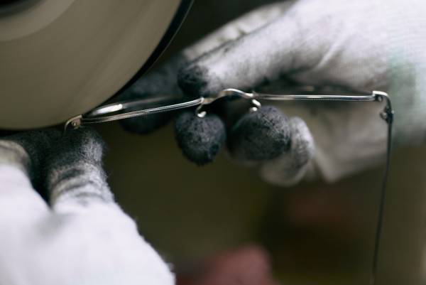 【パリミキ】　アップサイクル・世界初バイオマスプラスチックを採用したアイウェア「PARIS MIKI Authentic Eyewear」を発売