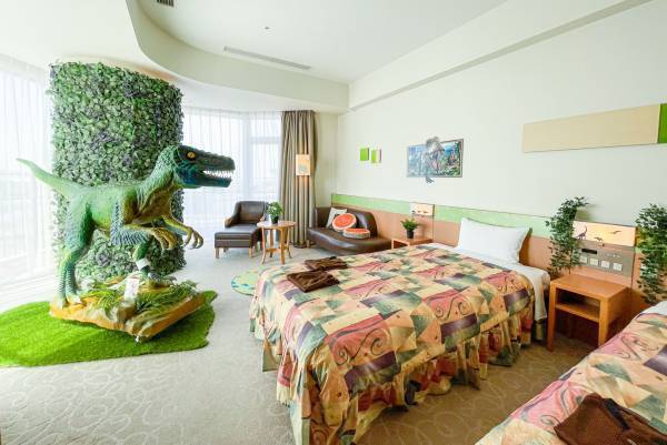 SPA＆HOTEL舞浜ユーラシア 「シュライヒコラボ」第3弾開催！