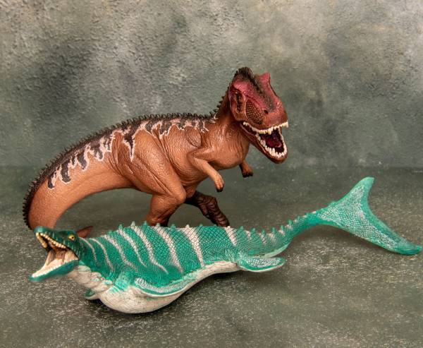 SPA＆HOTEL舞浜ユーラシア 「シュライヒコラボ」第3弾開催！