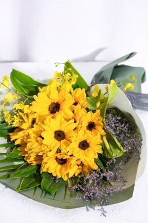 【父の日】「黄色い花」で贈る感謝の気持ち　花まつ各店でFather's Dayフェア開催中！