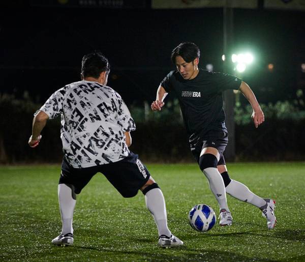 ニューエラからパフォーマンスアパレルの最新作が登場