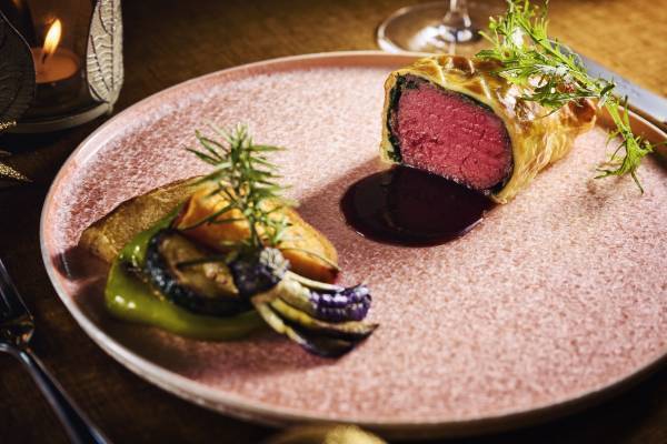 「Auberge フレンチの森」ギフトをテーマにした素敵なひと時を クリスマス期間限定『Christmas Course』『Christmas Stay』を提供